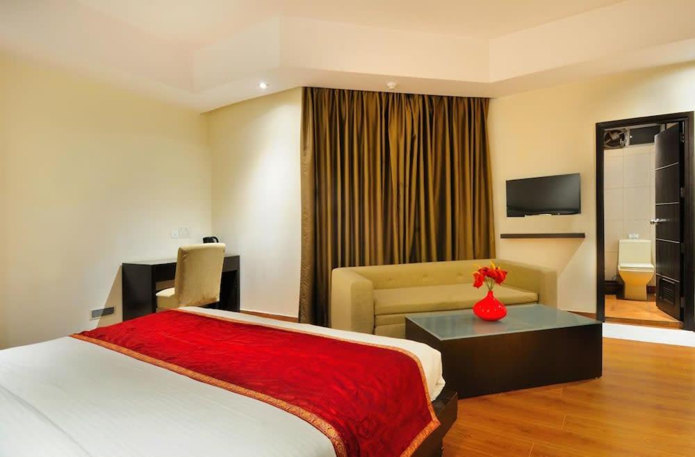 Hotel Zenith - Delhi Airport New Delhi