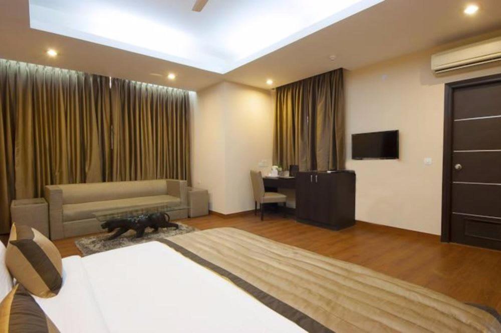 Hotel Zenith - Delhi Airport New Delhi