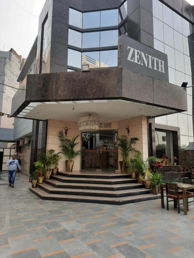 Hotel Zenith - Delhi Airport 4*