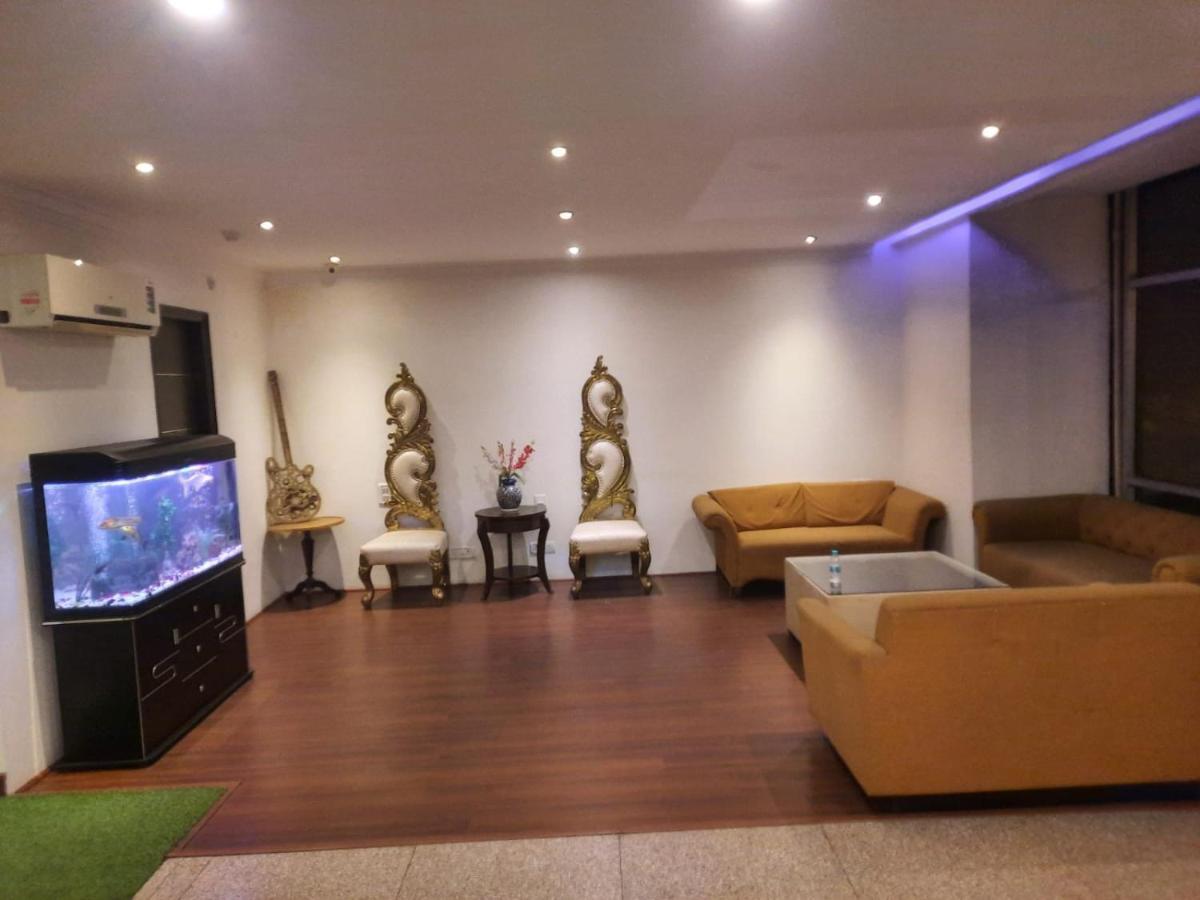 Hotel Zenith - Delhi Airport