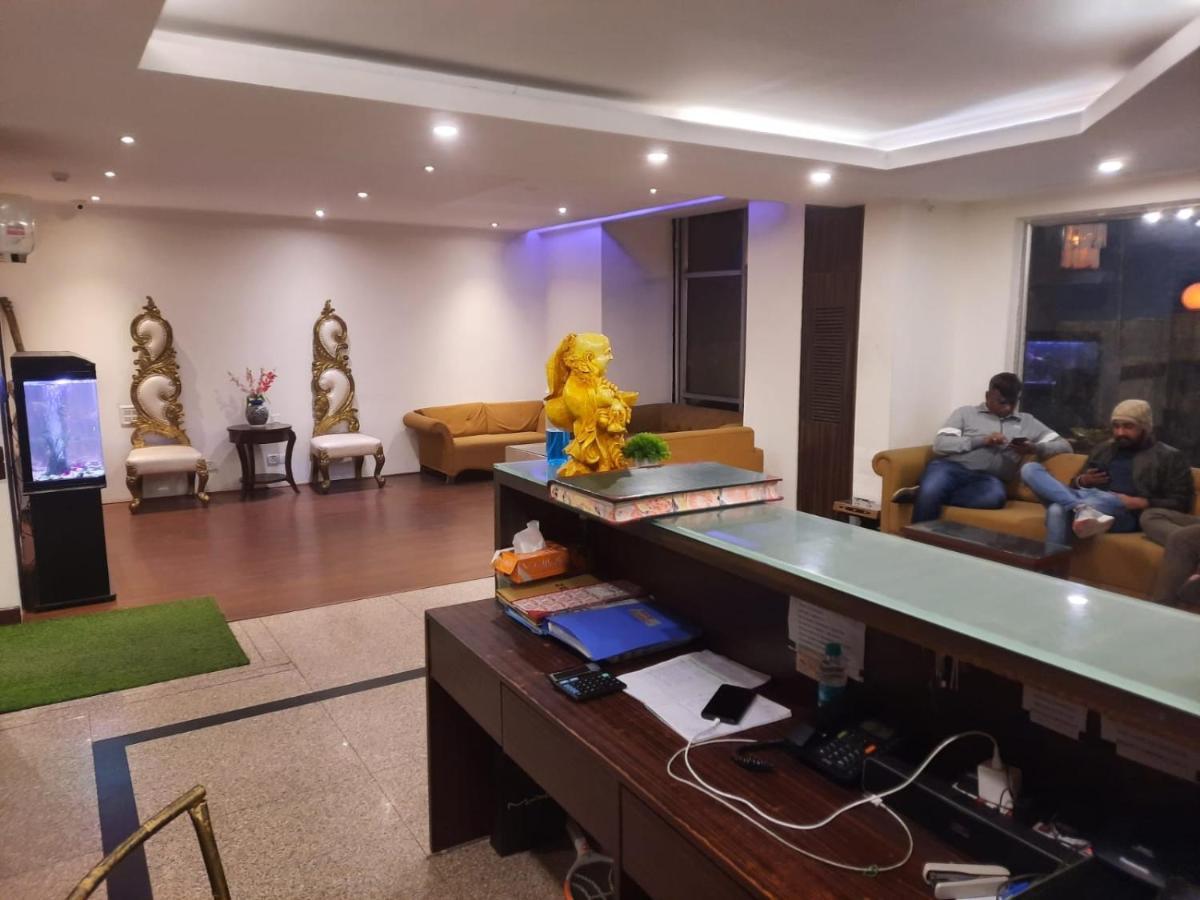 Zenith - Delhi Airport Hotel 4*