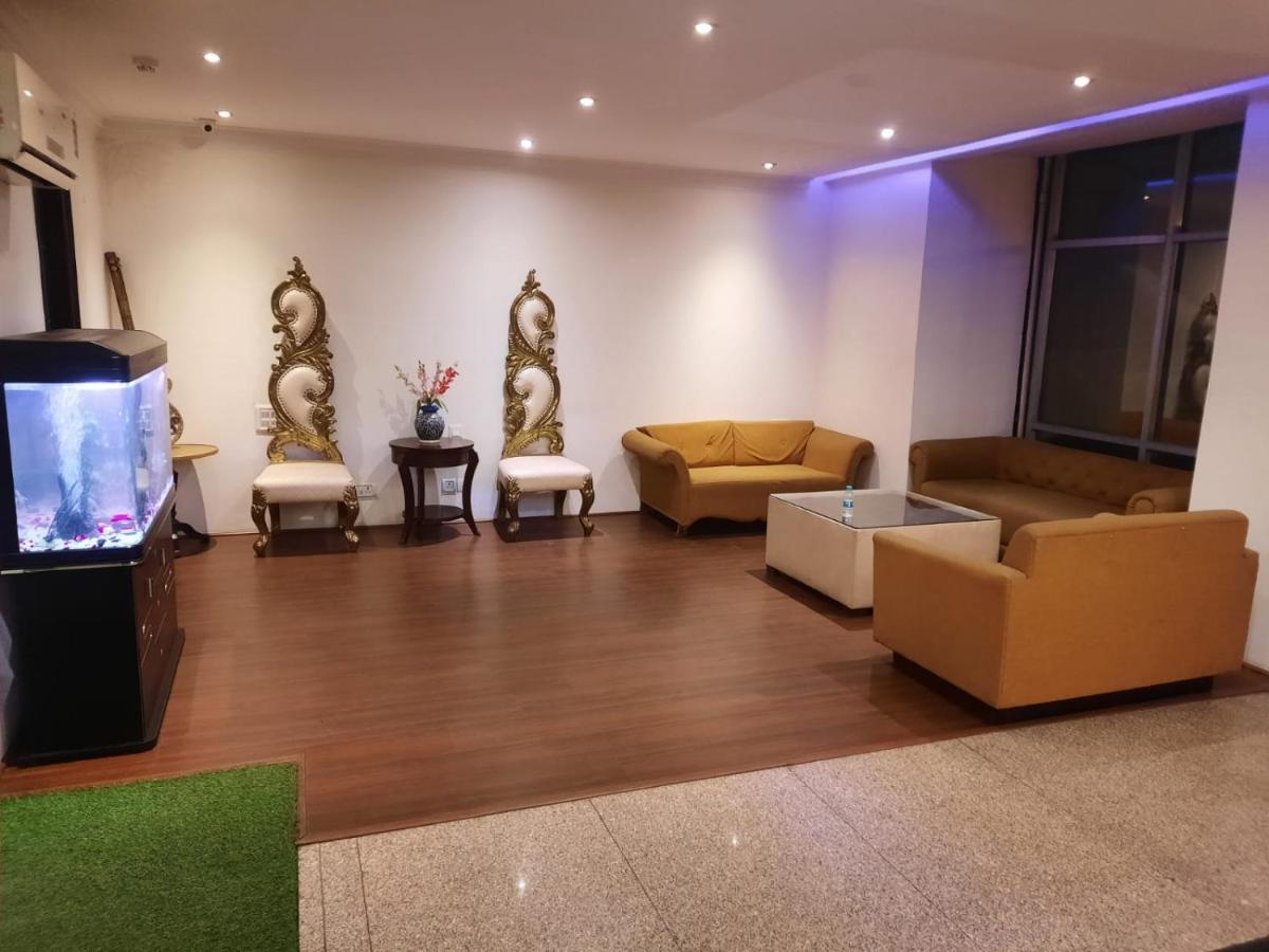 Zenith - Delhi Airport Hotel New Delhi